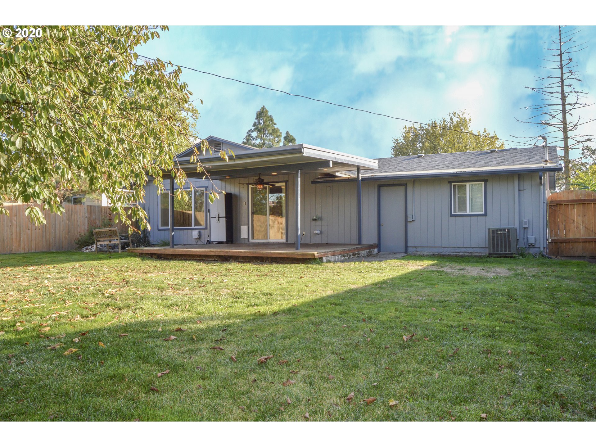 1252 M Street Springfield, OR 97477 - Photo 14 of 22