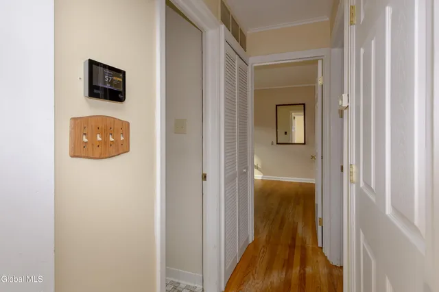 $300,000 | 18 Richland Drive, Glenville, NY 12302