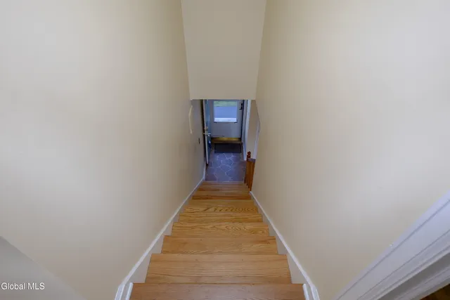 $300,000 | 18 Richland Drive, Glenville, NY 12302