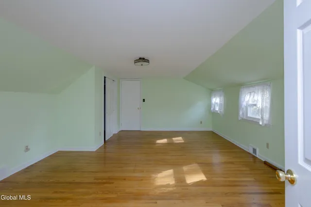 $300,000 | 18 Richland Drive, Glenville, NY 12302