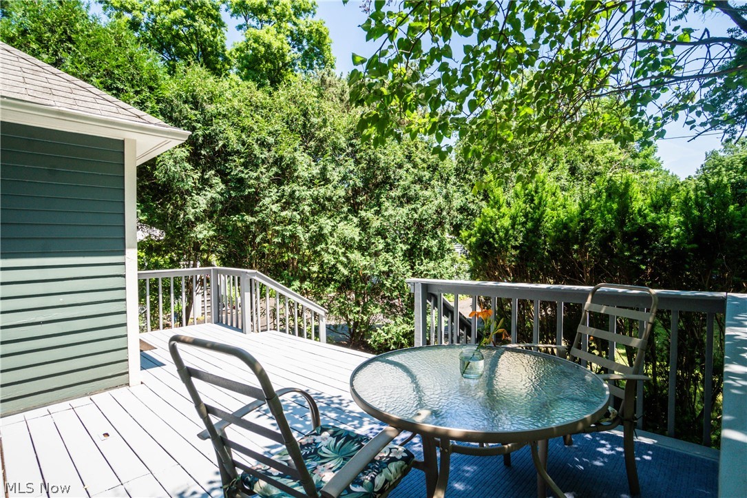 1591 Crest Road Cleveland Heights, OH 44121 - Photo 5 of 28