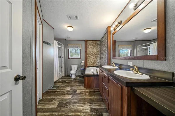 $449,900 | 6270 Southeast 147th Court, Morriston, FL 32668