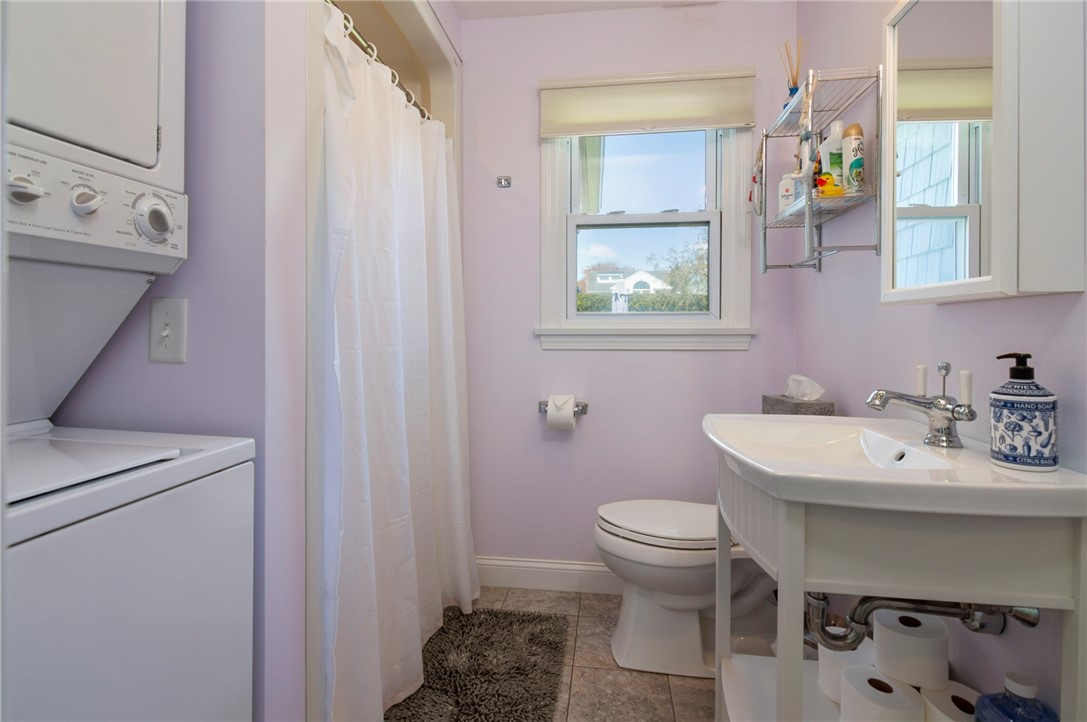 4 Linwood Avenue Westerly, RI 02891 - Photo 21 of 26 Gallery Image 21