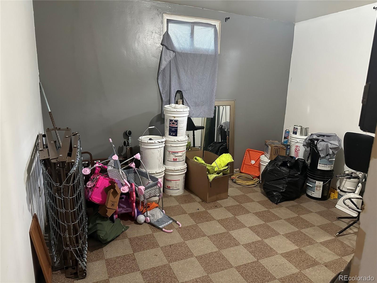 7488 Quivas Street Denver, CO 80221 - Photo 8 of 9