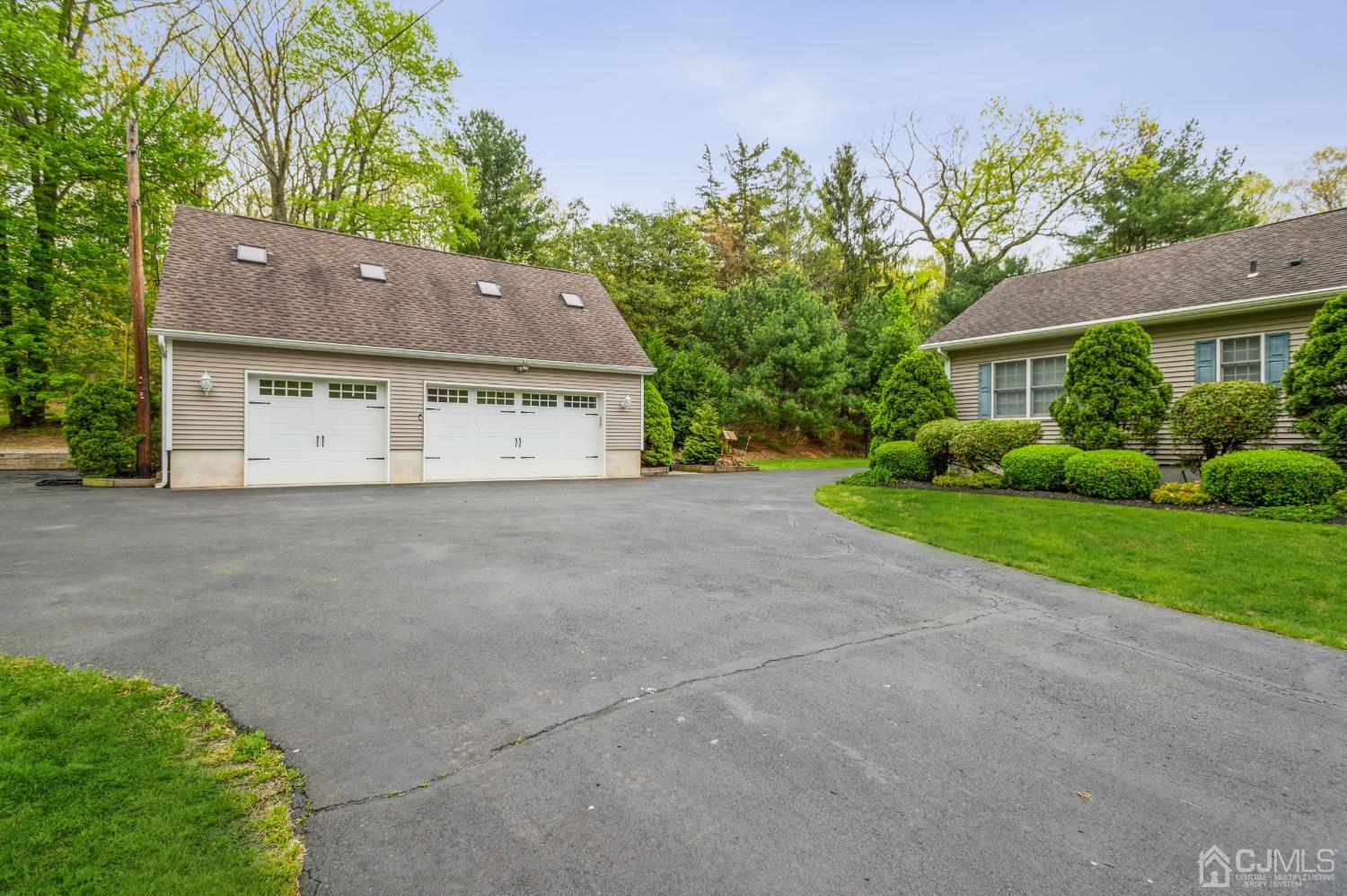 44 Chambers Road Cream Ridge, NJ 08514 - Photo 21 of 27