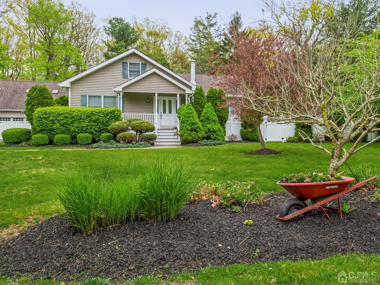 44 Chambers Road Cream Ridge, NJ 08514 - Photo 4 of 27 a view of a house with a yard and sitting area