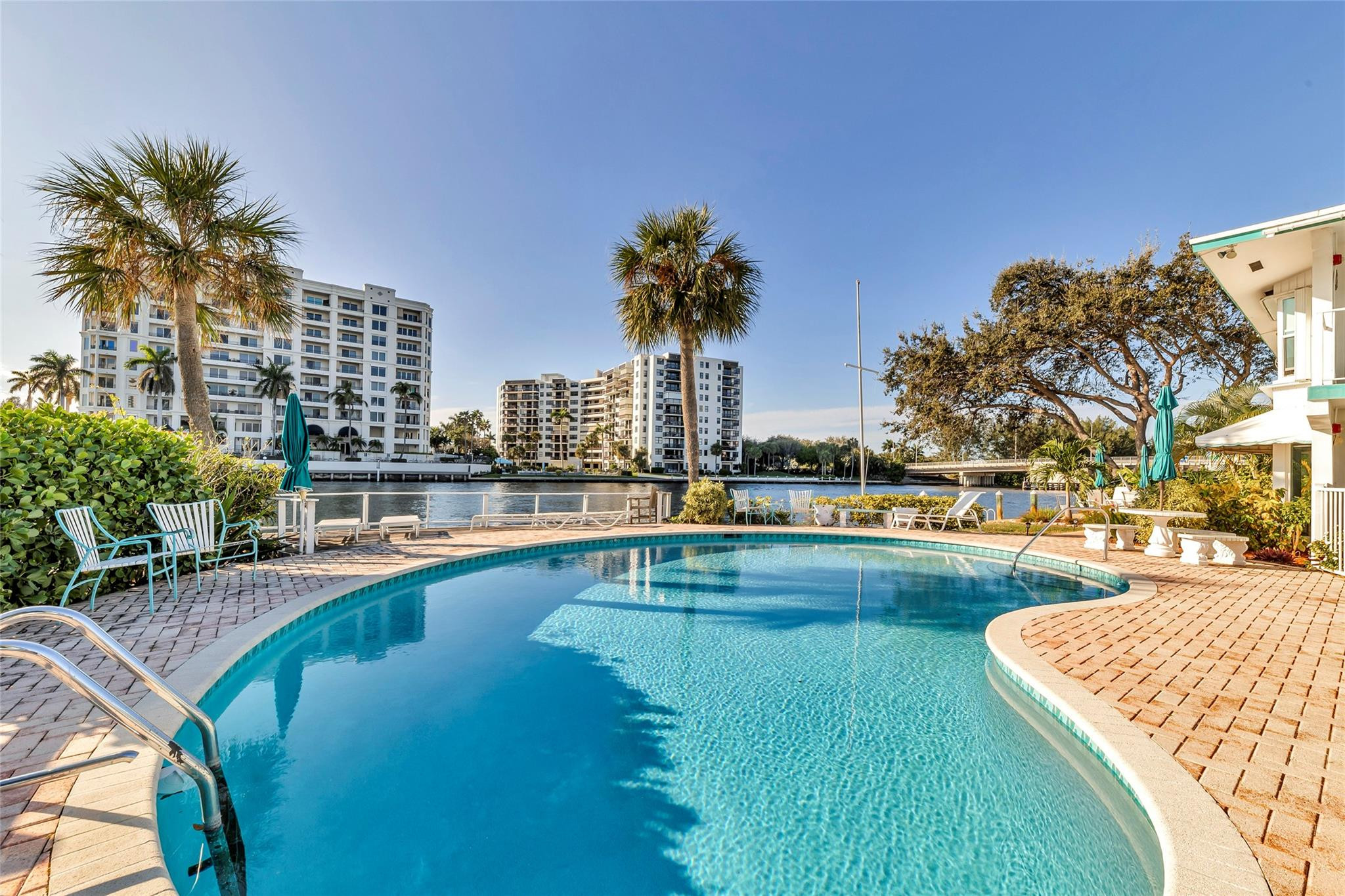 1201 North Riverside Drive, Unit 4 Pompano Beach, FL 33062 - Photo 2 of 27 Photo 2