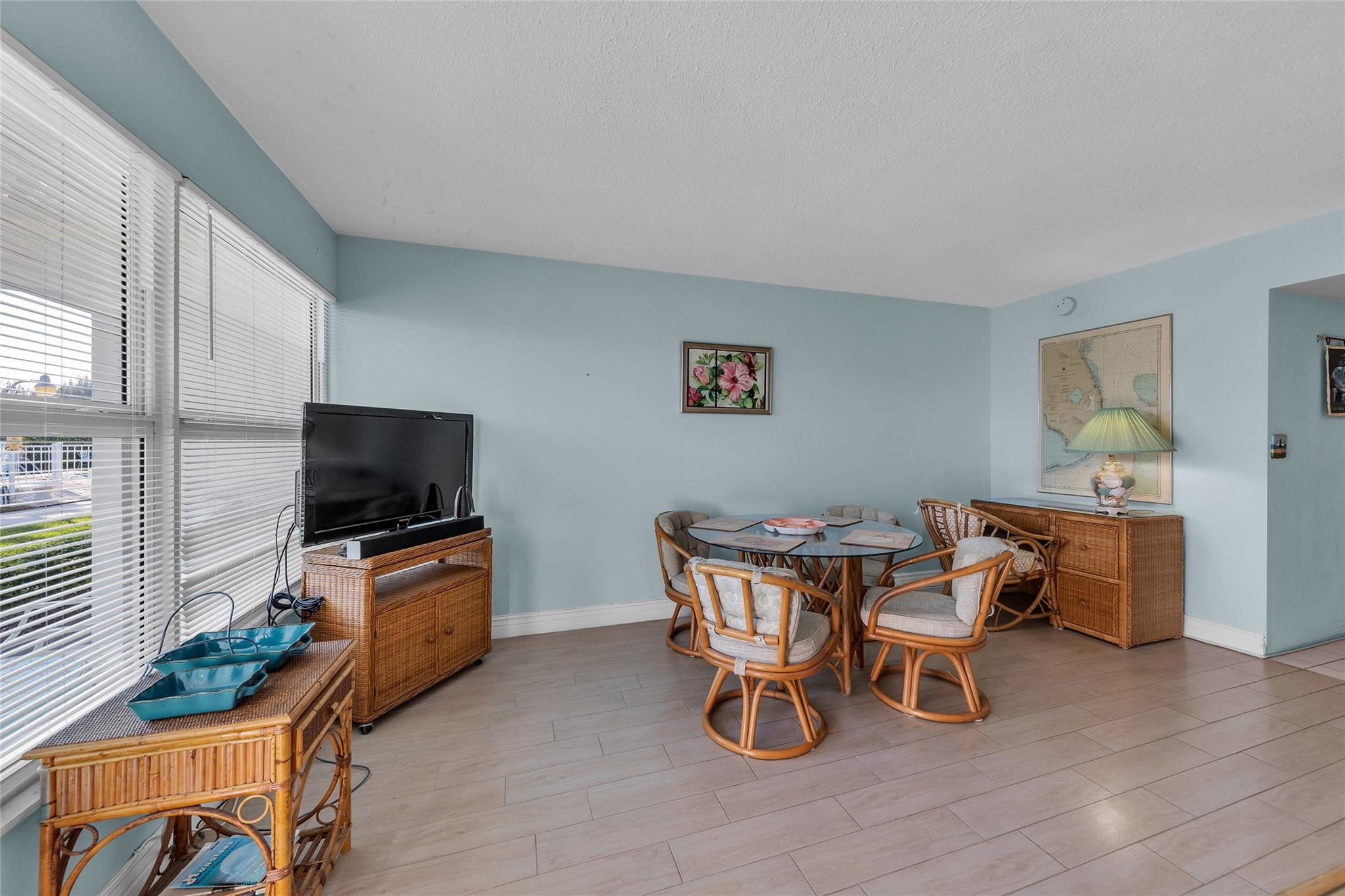 1201 North Riverside Drive, Unit 4 Pompano Beach, FL 33062 - Photo 10 of 27 Photo 10