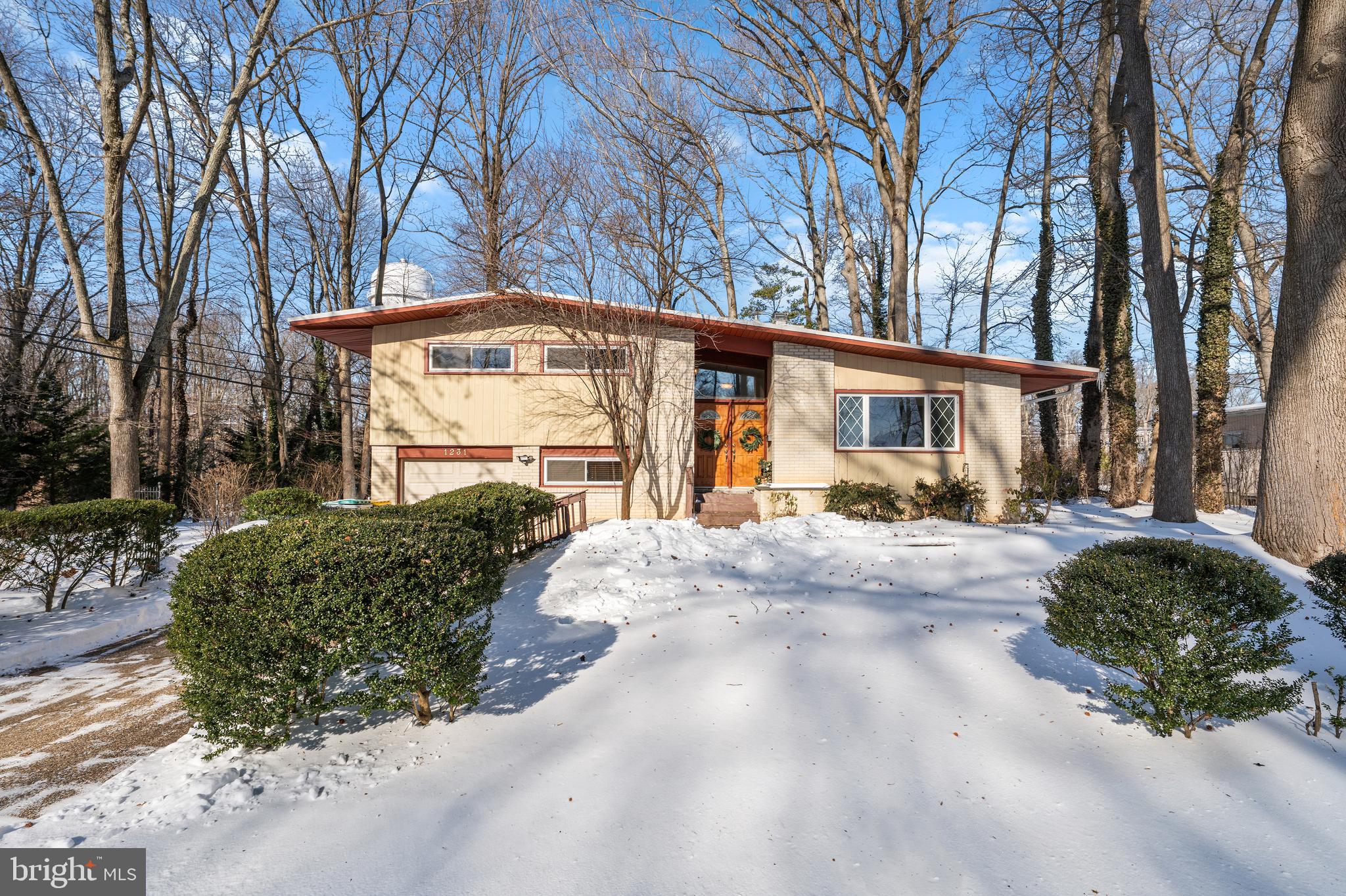 1231 Grinnell Road Wilmington, DE 19803 - Photo 3 of 38