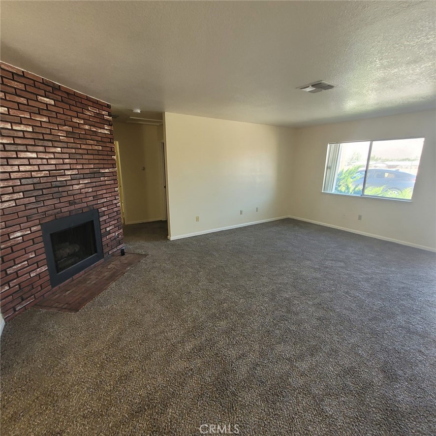 15430 Straight Arrow Road Apple Valley, CA 92307 - Photo 3 of 6 Gallery Image 3