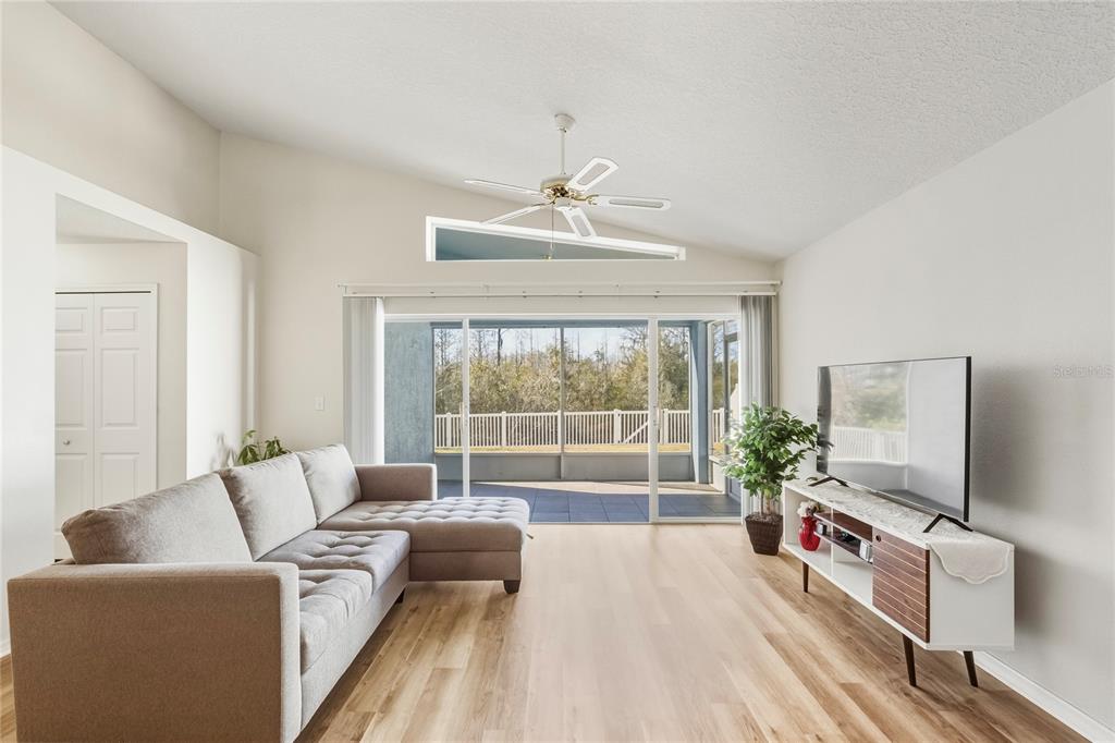 24331 Crosscut Road Lutz, FL 33559 - Photo 12 of 28