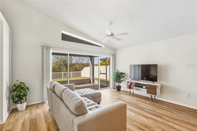 $385,000 | 24331 Crosscut Road, Lutz, FL 33559