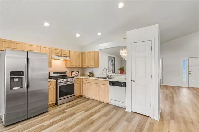 $385,000 | 24331 Crosscut Road, Lutz, FL 33559