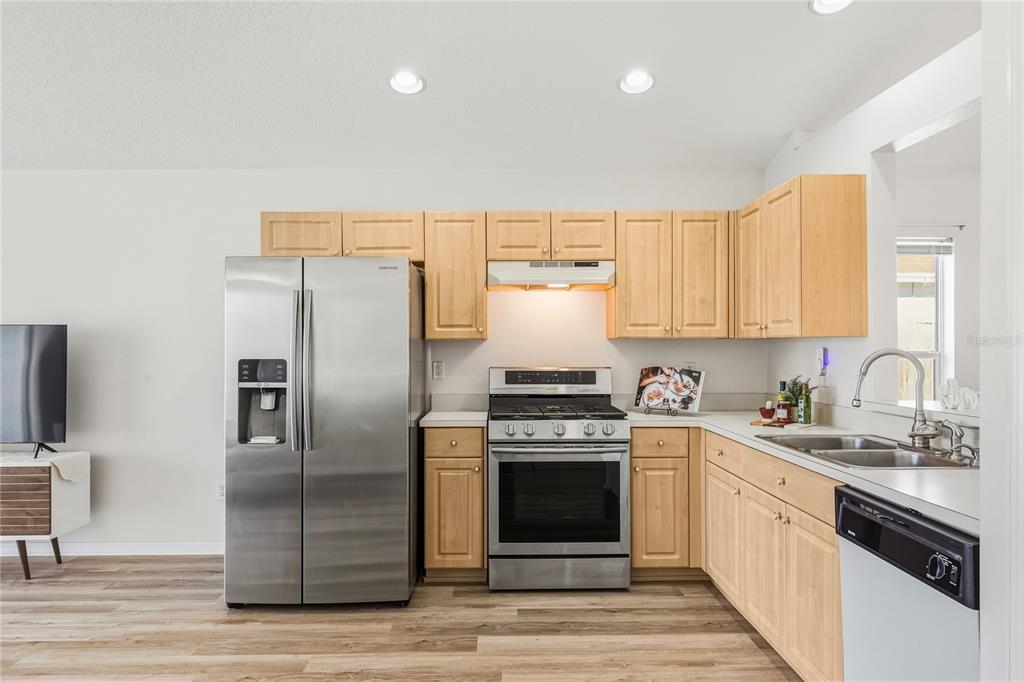 24331 Crosscut Road Lutz, FL 33559 - Photo 10 of 28