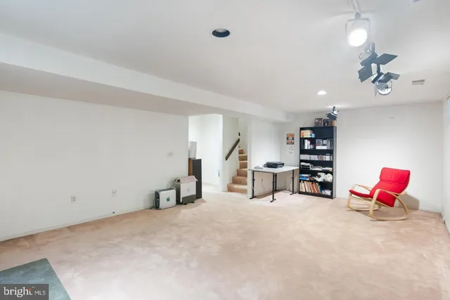 $830,000 | 10729 Gloxinia Drive, Rockville, MD 20852