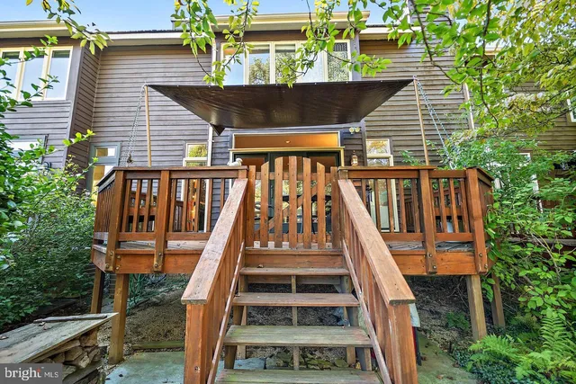 $800,000 | 10729 Gloxinia Drive, Rockville, MD 20852