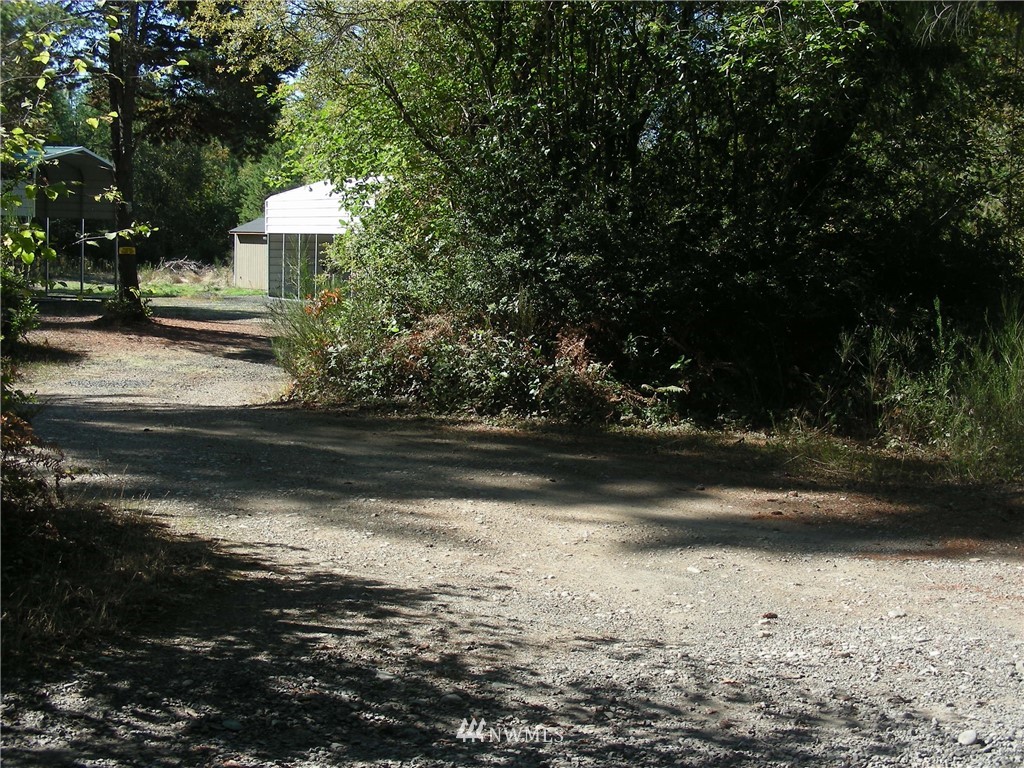 320 East Underline Road Belfair, WA 98528 - Photo 11 of 15 Gallery Image 11