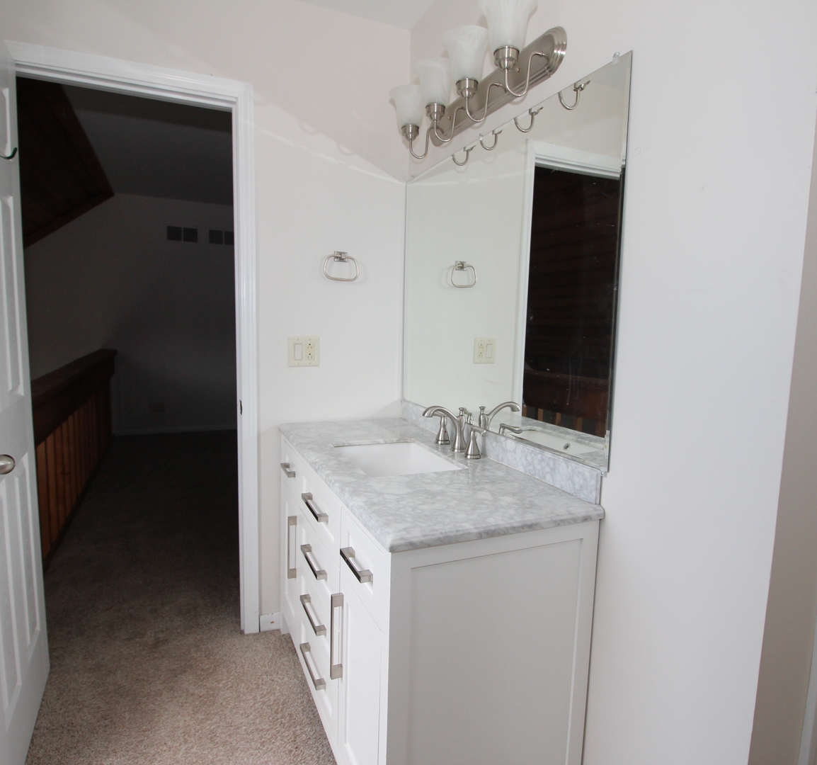 721 Wakefield Road Gurnee, IL 60031 - Photo 16 of 21