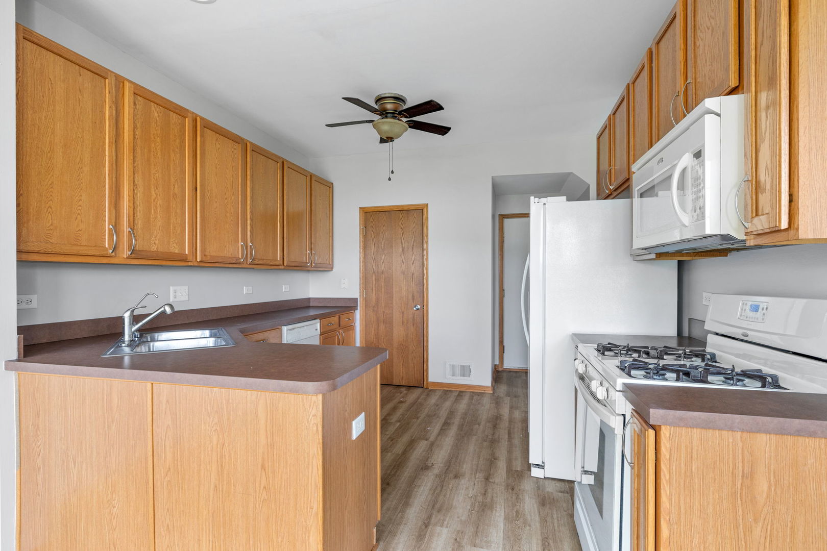 25005 Clare Circle Manhattan, IL 60442 - Photo 7 of 21