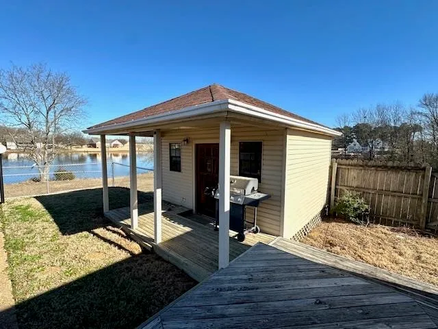 $325,000 | 336 Duck Drive, Savannah, TN 38372