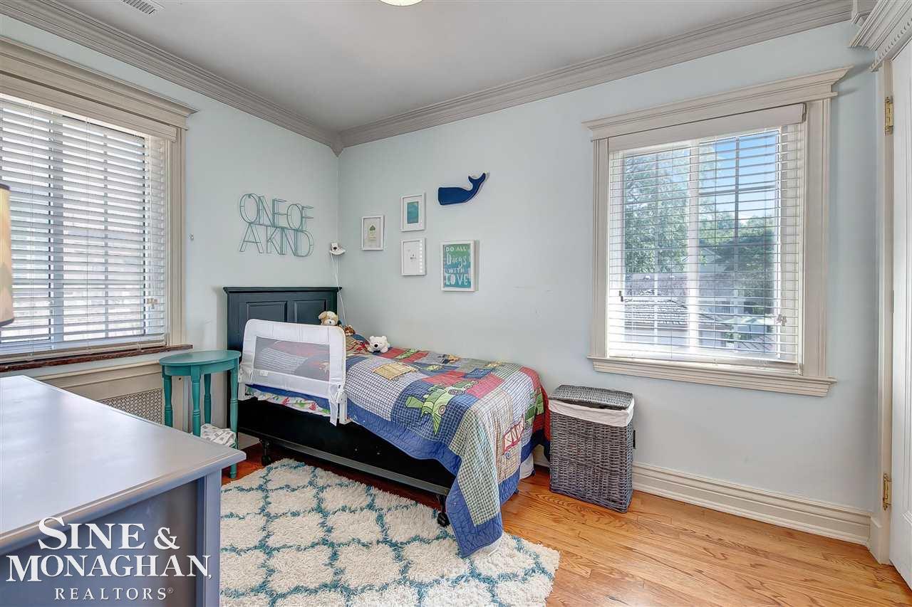 630 Washington Road Grosse Pointe, MI 48230 - Photo 20 of 39 50059941-19.JPG