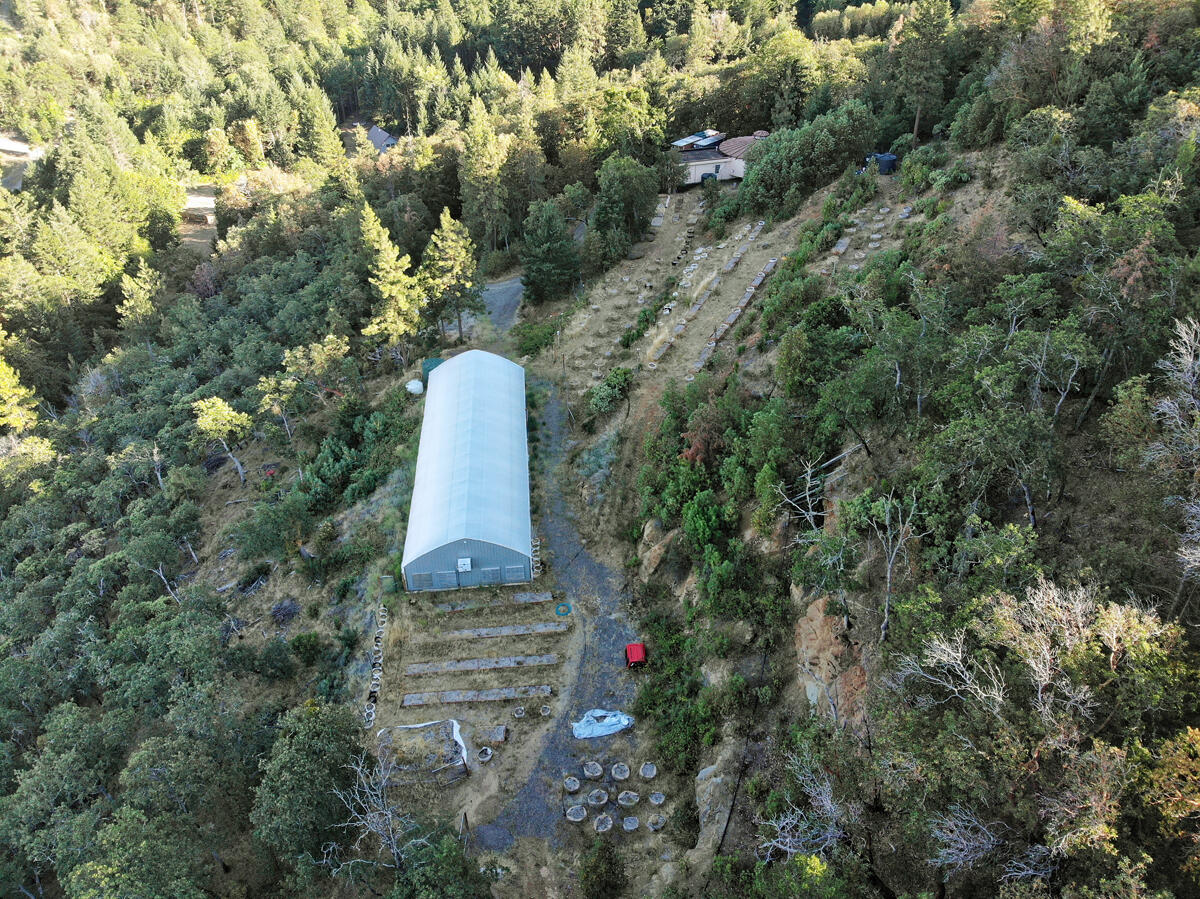 1650 Neil Creek Road Ashland, OR 97520 - Photo 30 of 48 DJI_0076.jpg.30
