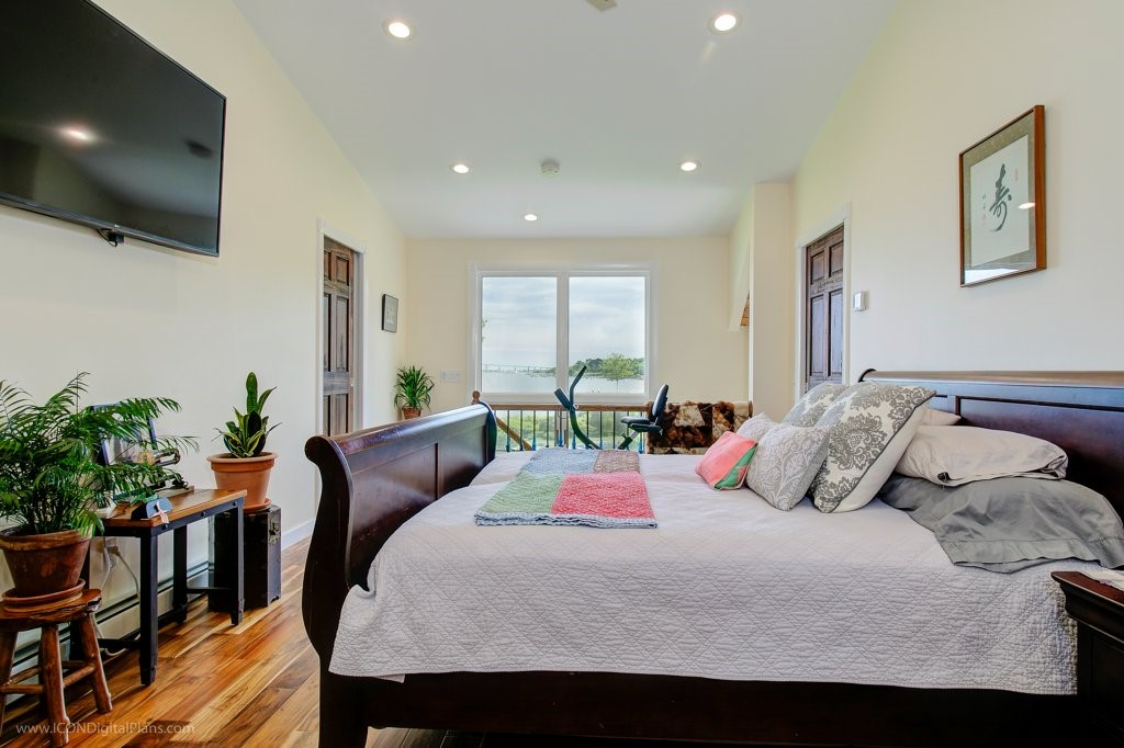 556 East Shore Road Jamestown, RI 02835 - Photo 23 of 42 secongd floor bedroom house #2