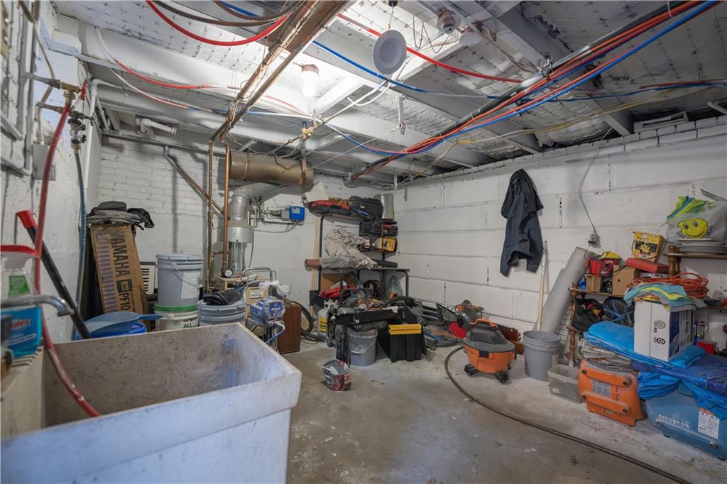 881 Lenz Avenue Ambridge, PA 15003 - Photo 24 of 30 a view of gym