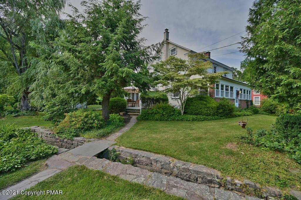 259 Hay Road Stroudsburg, PA 18360 - Photo 1 of 137 Photo 155