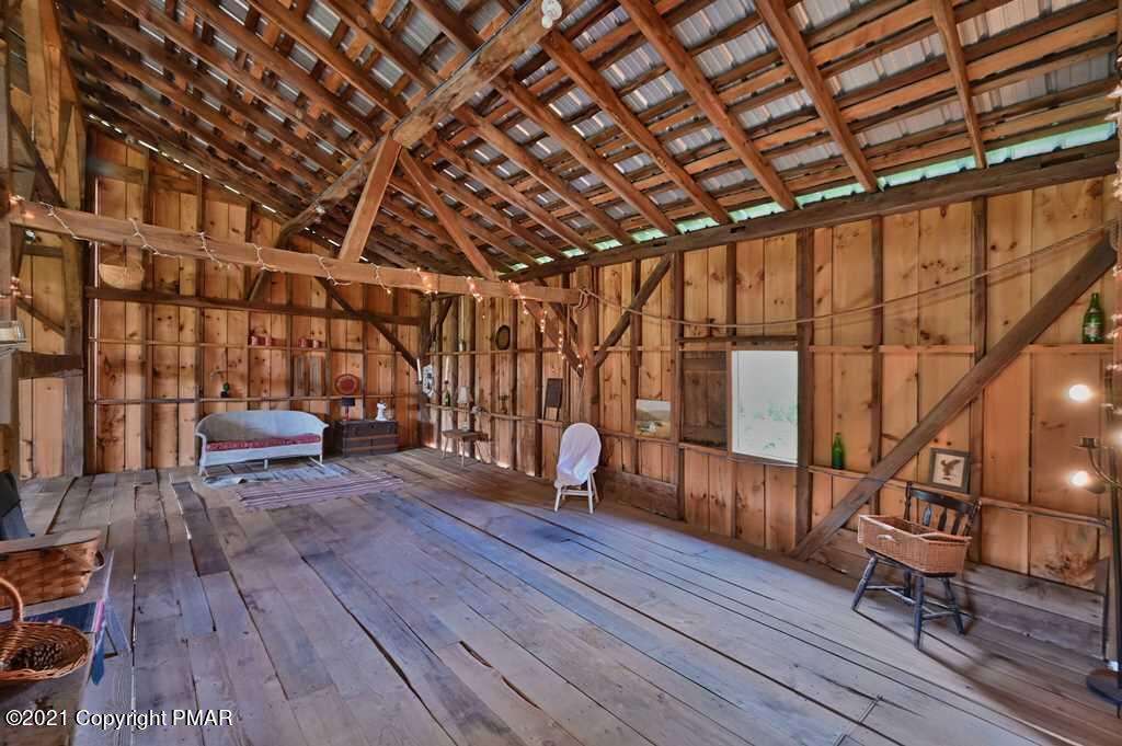 259 Hay Road Stroudsburg, PA 18360 - Photo 86 of 137 Photo 139