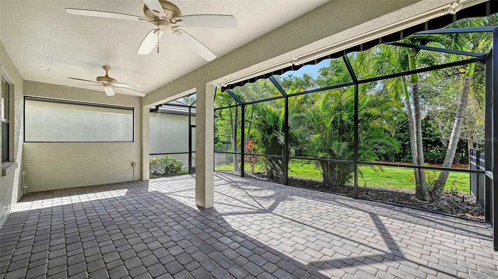 7702 Rio Bella Place Bradenton, FL 34201 - Photo 37 of 79