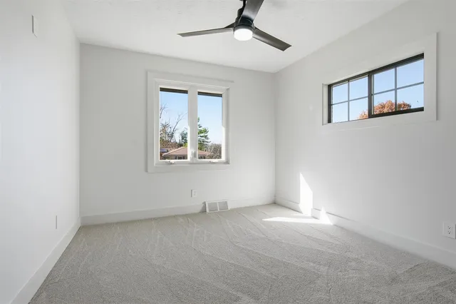 $429,000 | 204 Parkview Drive, Bloomington, IL 61701