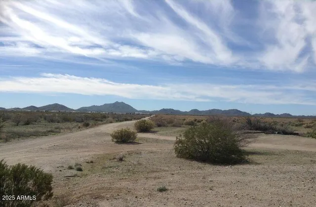 $27,947 | 65253 Highway 60, Salome, AZ 85348