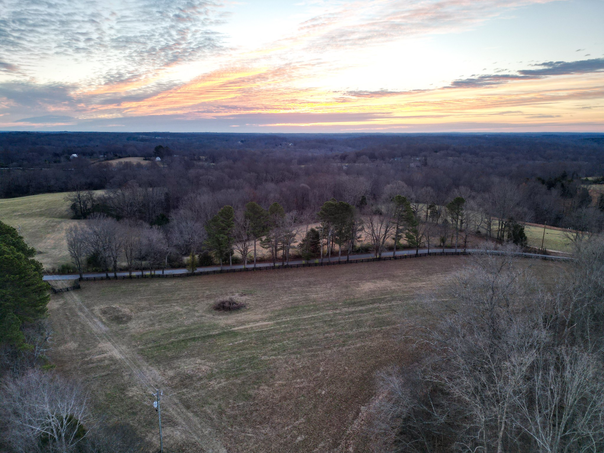 10001 Davis Branch Road Bon Aqua, TN 37025 - Photo 6 of 38
