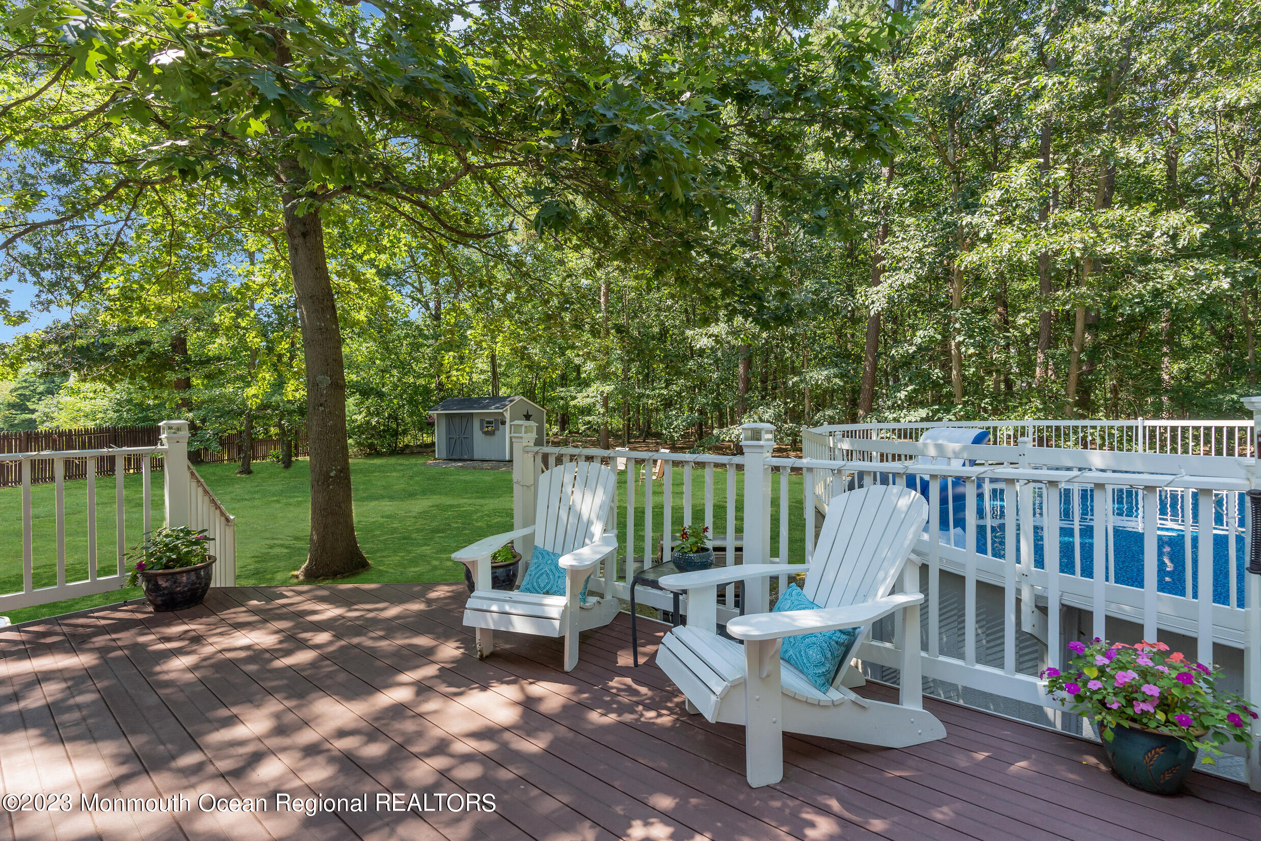505 Leesville Road Jackson, NJ 08527 - Photo 43 of 58 a view of a chair and table in the garden