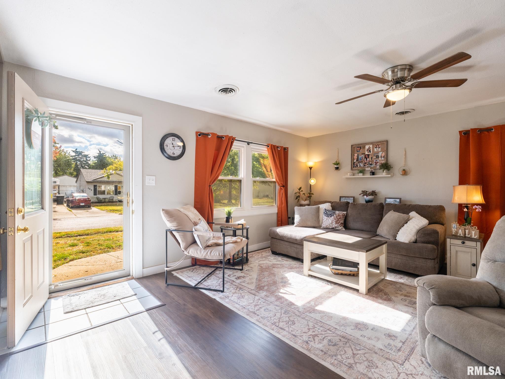 105 Radisson Road Marquette Heights, IL 61554 - Photo 3 of 48 Gallery Image 3