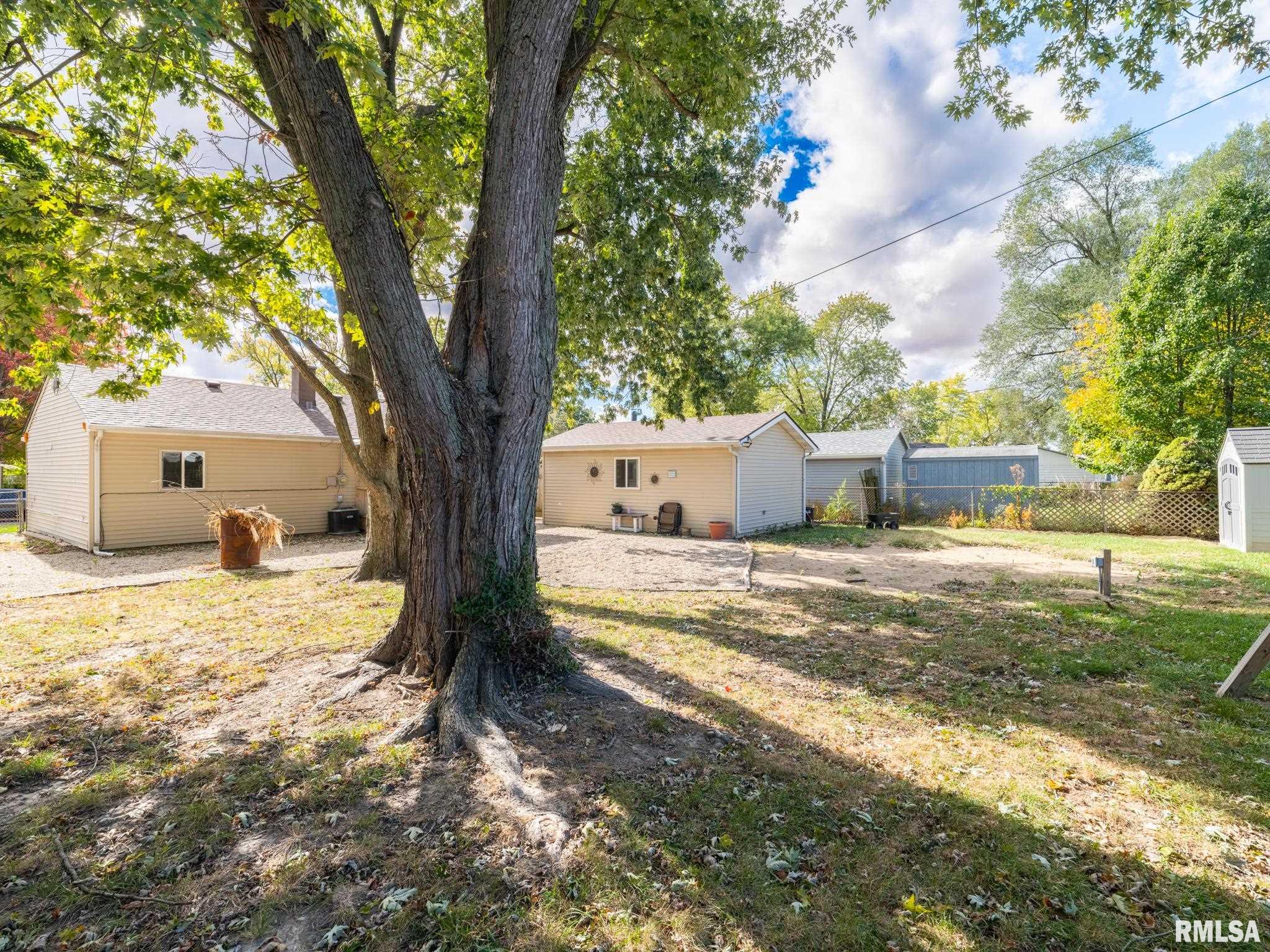 105 Radisson Road Marquette Heights, IL 61554 - Photo 46 of 48 Gallery Image 46