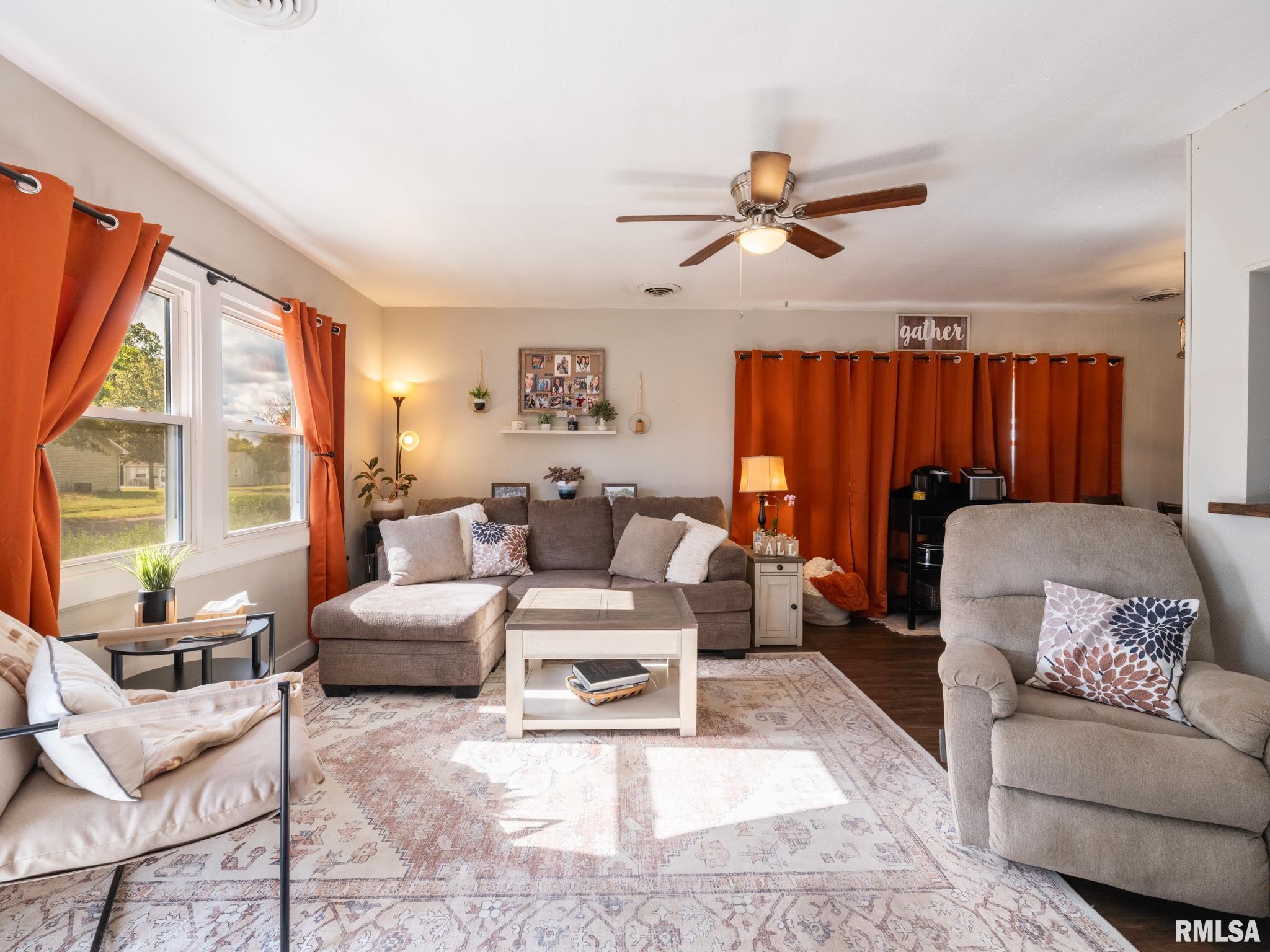 105 Radisson Road Marquette Heights, IL 61554 - Photo 5 of 48 Gallery Image 5