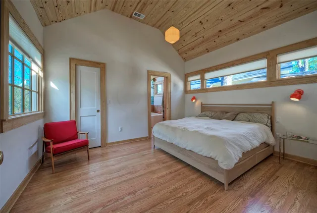 $5,900 | 1704 Alameda Drive, Austin, TX 78704