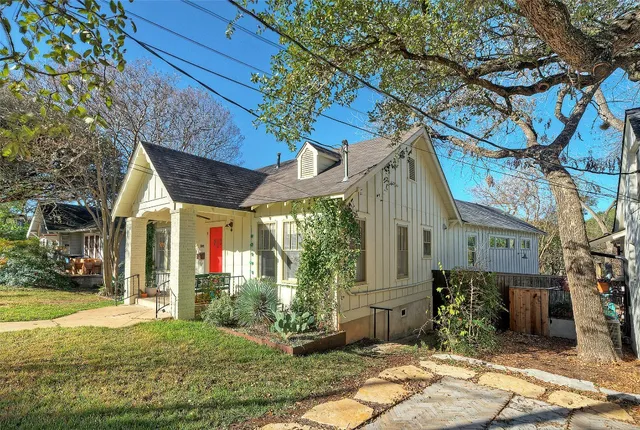 $5,900 | 1704 Alameda Drive, Austin, TX 78704
