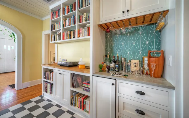 $5,900 | 1704 Alameda Drive, Austin, TX 78704