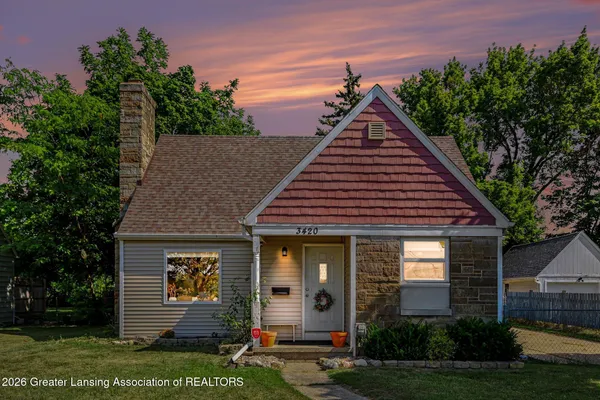 $220,000 | 3420 West Saginaw Street, Lansing, MI 48917