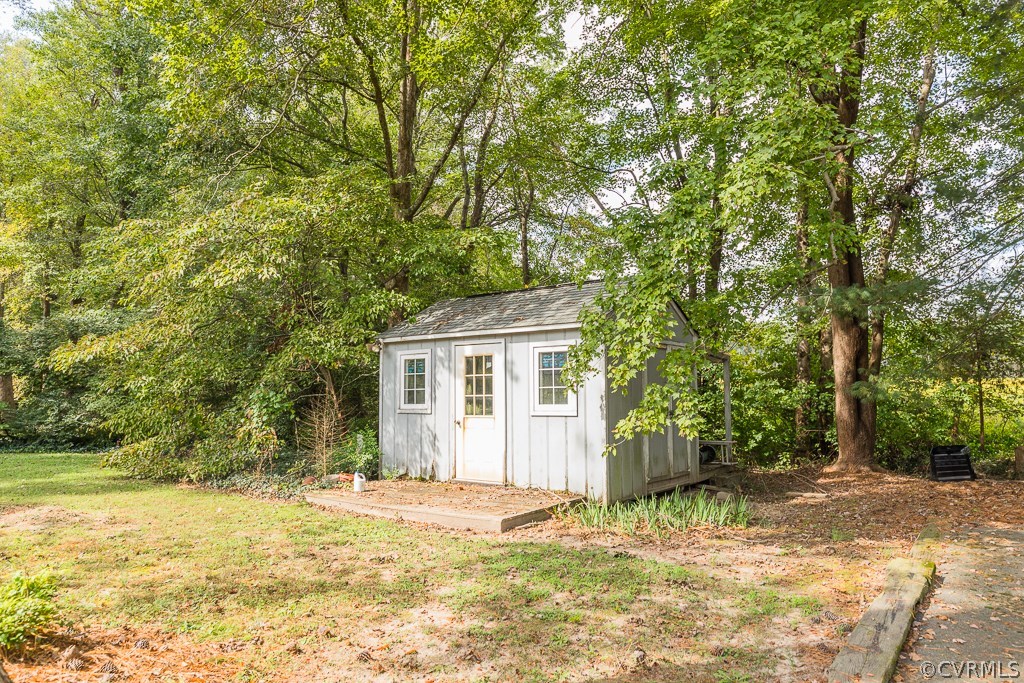 114 Beverly Road Ashland, VA 23005 - Photo 43 of 46 Gallery Image 43