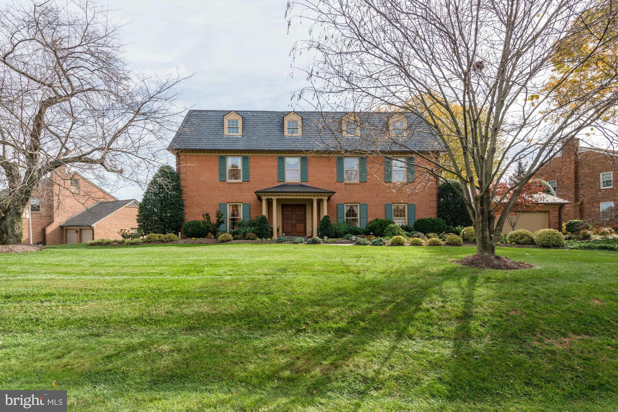 10005 Kendale Road Potomac, MD 20854 - Photo 1 of 30 Exterior (Front)