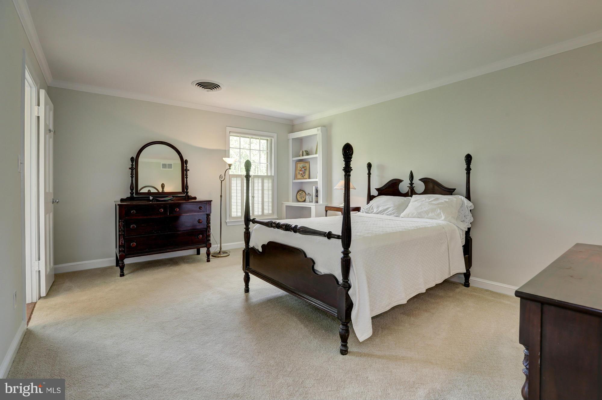 10005 Kendale Road Potomac, MD 20854 - Photo 23 of 30 Bedroom