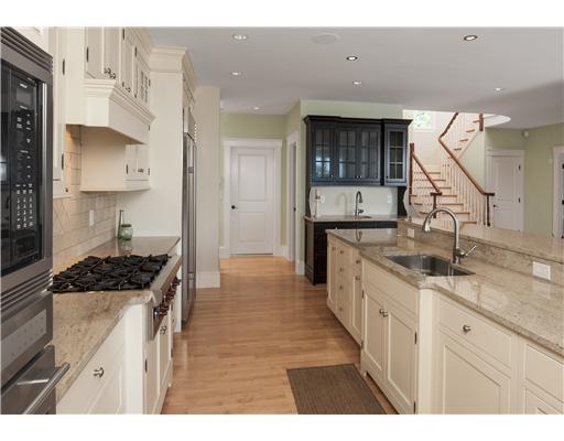 79 Pepperrell Road Kittery Point, ME 03905 - Photo 10 of 23 Kitchen. A large functional kitchen...