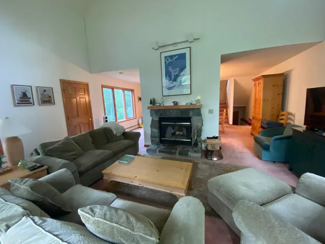 $529,000 | 11 Dutchman Lane, Unit 4A, Wilmington, VT 05363