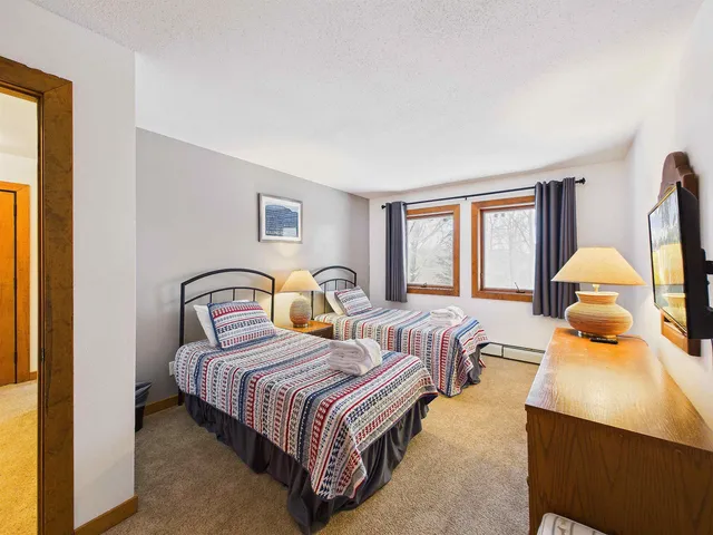 $889,000 | 77 Timberline Road North, Unit C1, Killington, VT 05751