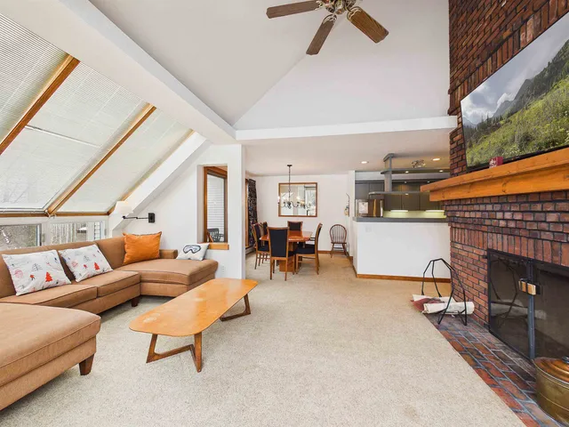 $889,000 | 77 Timberline Road North, Unit C1, Killington, VT 05751