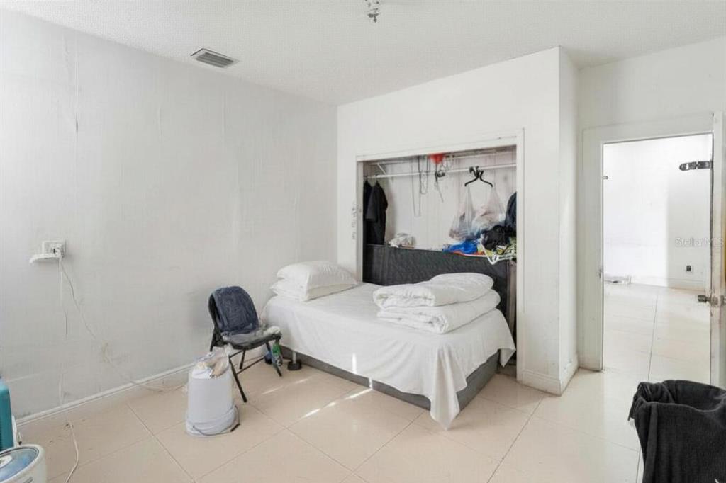 1829 5th Miami, FL 33125 - Photo 9 of 23